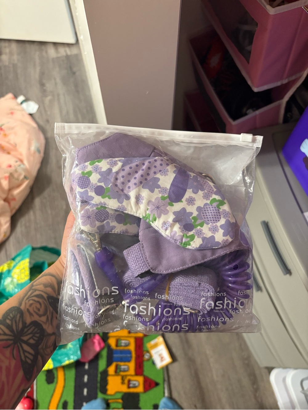 Kids Purple Floral travel harness.